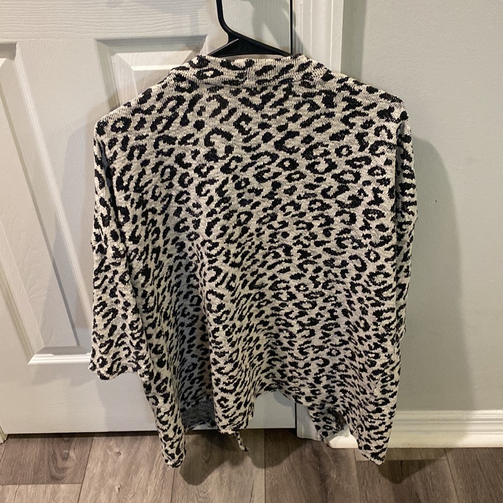Cardigan - Picture 2 of 2